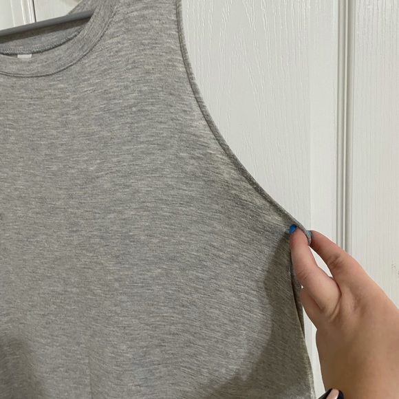 Grey long shirt - Picture 2 of 2